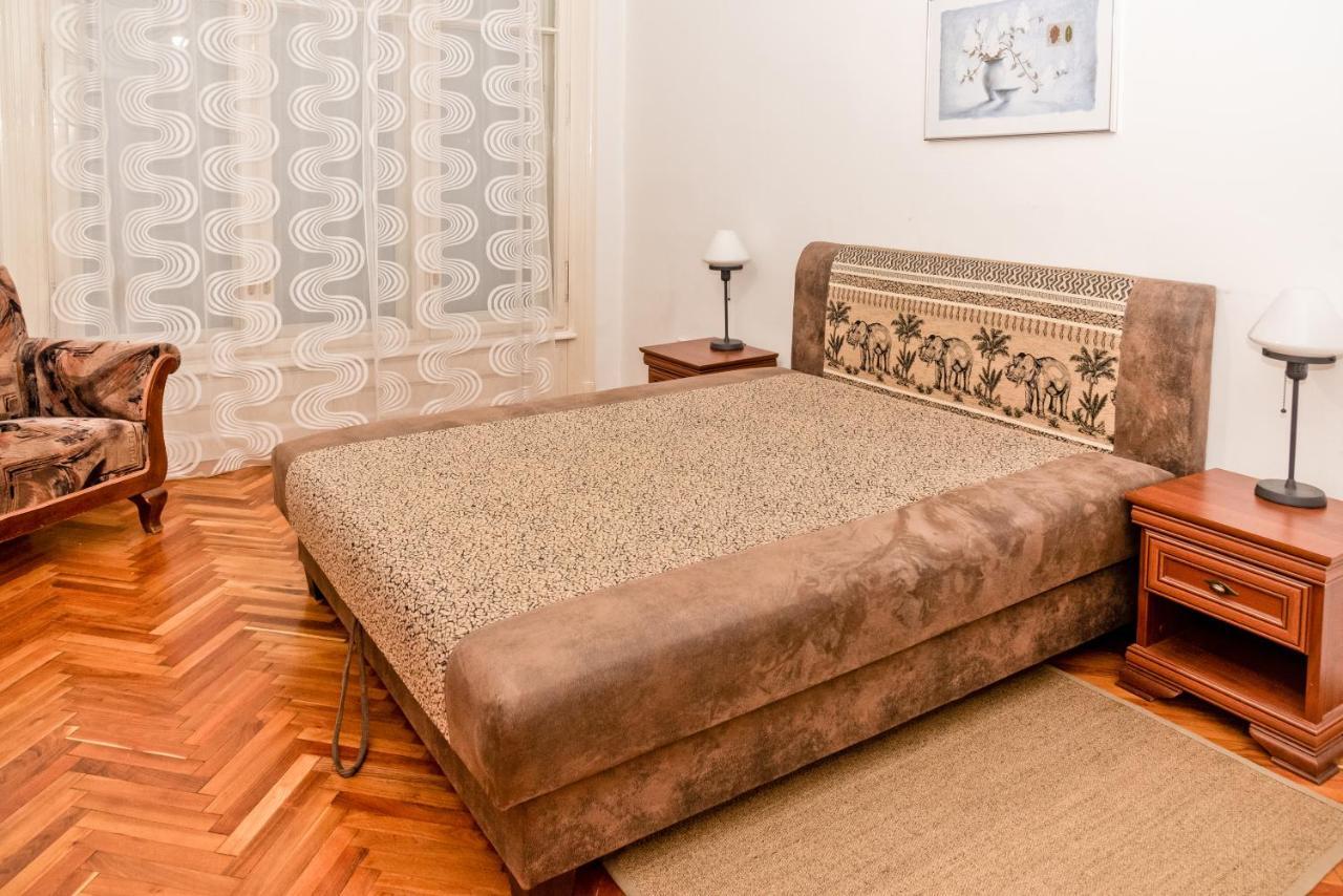 Danubius Grand Astoria Budapest Extérieur photo